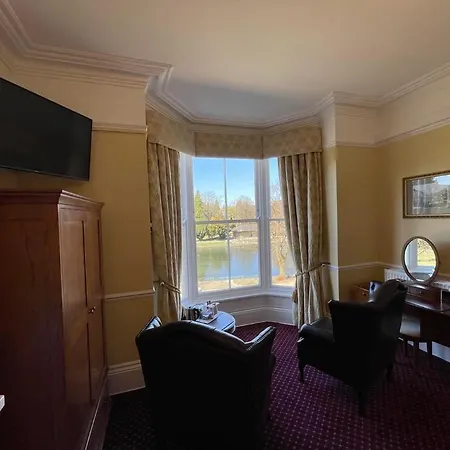 Roseleigh Hotel Buxton  Buitenkant foto
